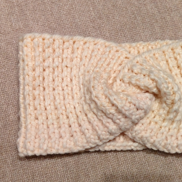 Hand knit infinity scarf - Picture 2 of 3